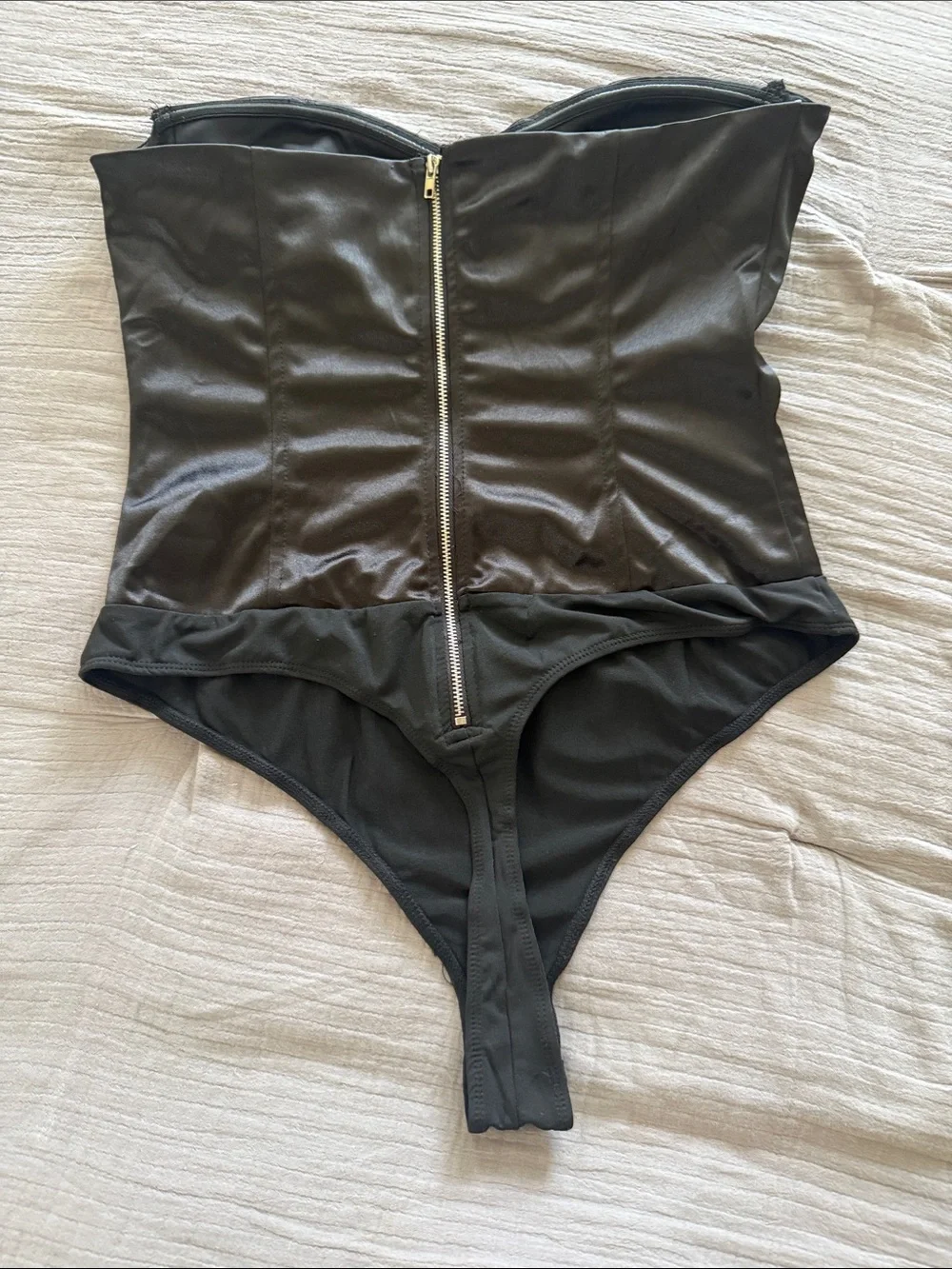 Lulus sleek strapless